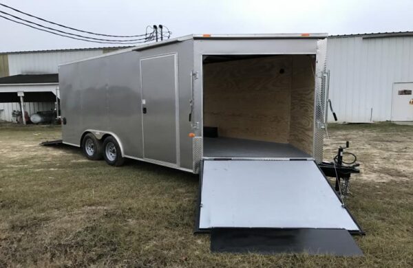8.5x16 Tandem Axle - V-Nose Ramp Door - Radial Tires