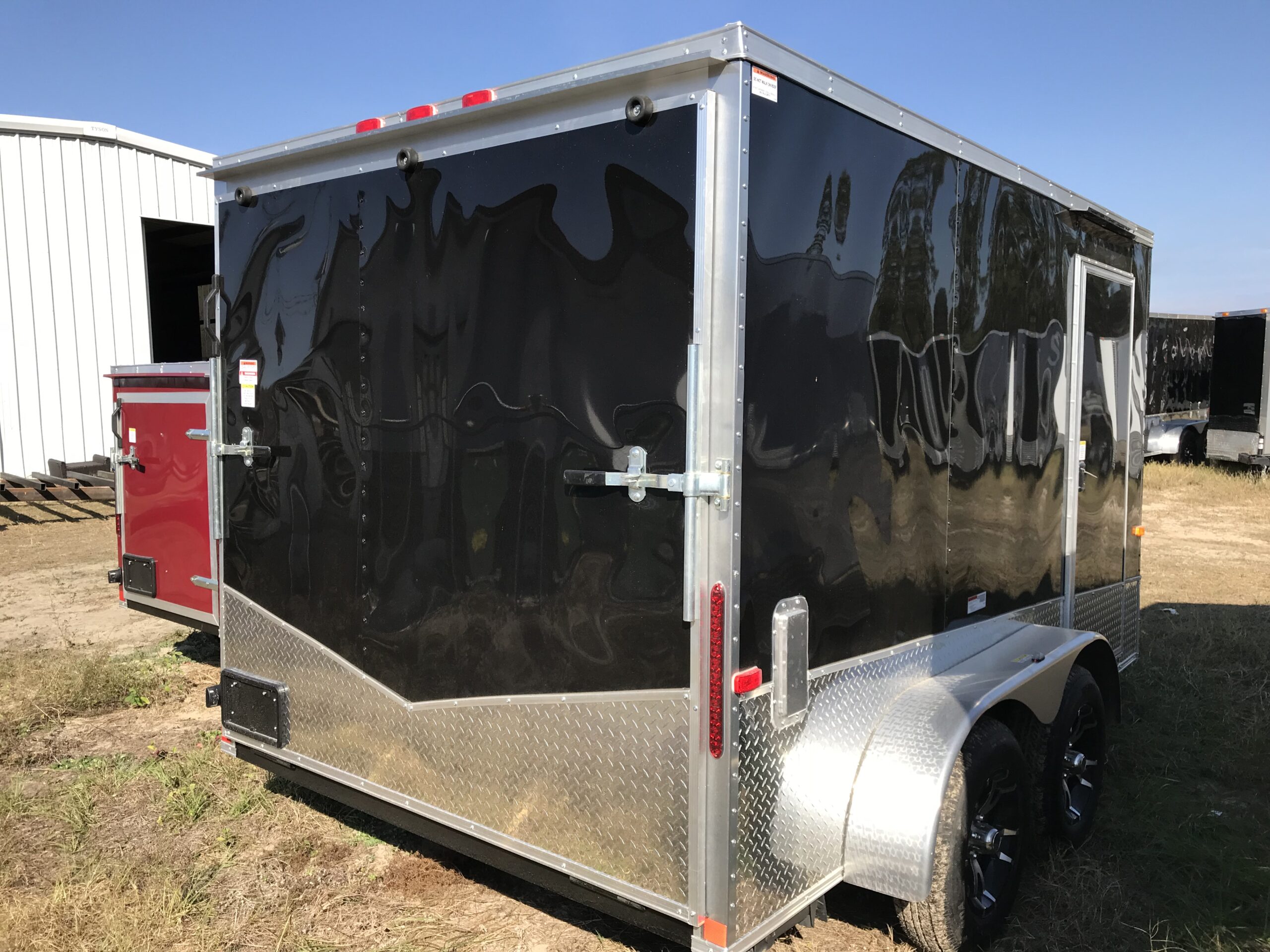 7×12 Tandem Axle - Cabinets - Finished Interior - Image 3