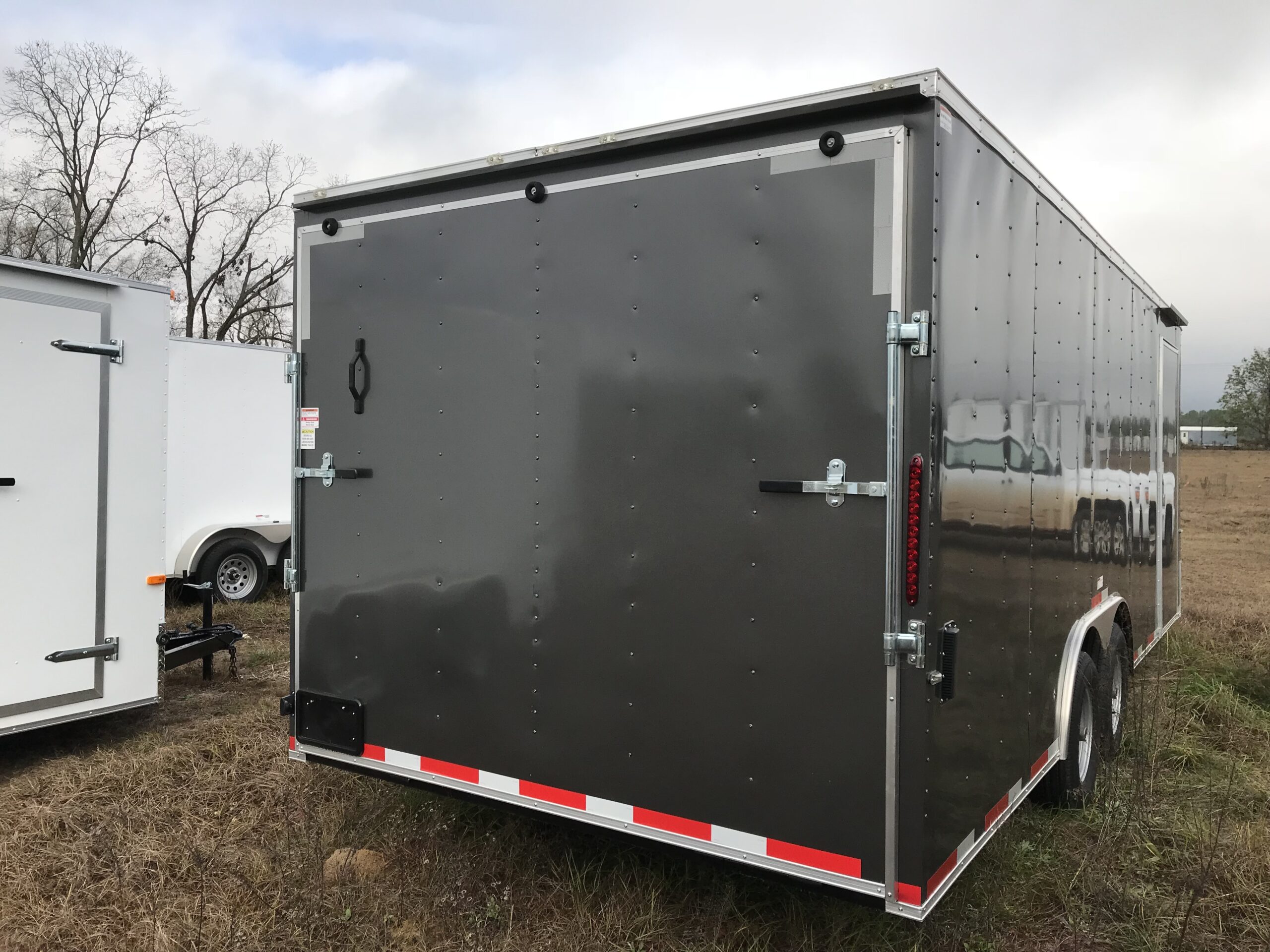 8.5X20 Tandem Axle Auto Carrier - All LED lights - Tie Downs - Beaver Tail - Image 4