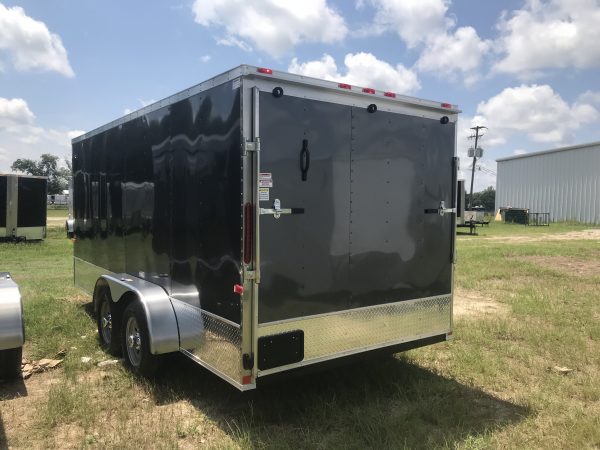 7×16 Tandem Axle Tornado Series – V-Nose – Ramp – 6 Foot 3 Inch - Image 3