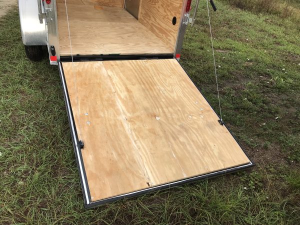 5x8 Single Axle - Tornado Series - 32'' Barlock Side Door - Ramp Door - Image 4