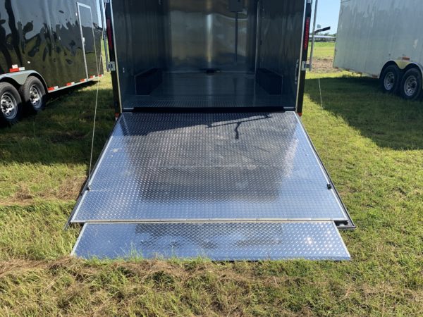 8.5 x 16 Tandem Axle - Aluminum Walls and Ceiling - Diamond Tread Flooring - Electrical - Image 4