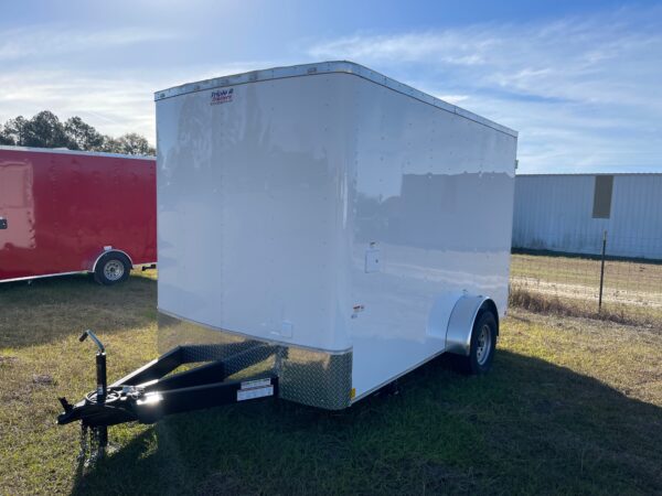 Show exterior driver side of trailer