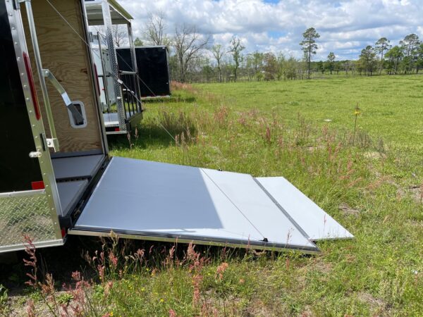 7×16 Tandem Axle Tornado Series – V-Nose – Ramp Door - 6 Foot 6 Inch Ceiling Height - E-track - Image 4