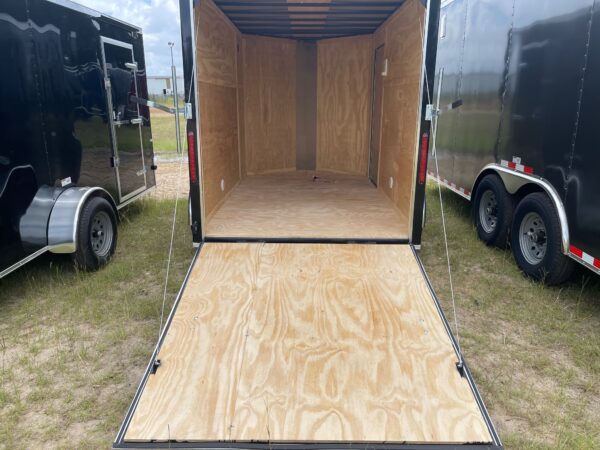 6x10 Single Axle - Ramp Door - 32'' Bar Lock Side Door - Black - Image 4
