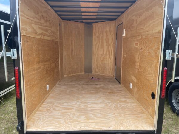 6x10 Single Axle - Ramp Door - 32'' Bar Lock Side Door - Black - Image 5