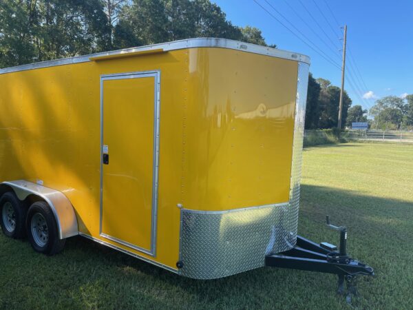 7x14 Tandem Axle - Ramp door - Side Door - Yellow