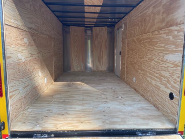 7x14 Tandem Axle - Ramp door - Side Door - Yellow - Image 5