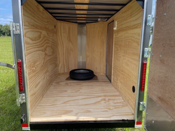 5×8 Single Axle – V Nose – Single Rear Door – Side Door - Charcoal - Image 4