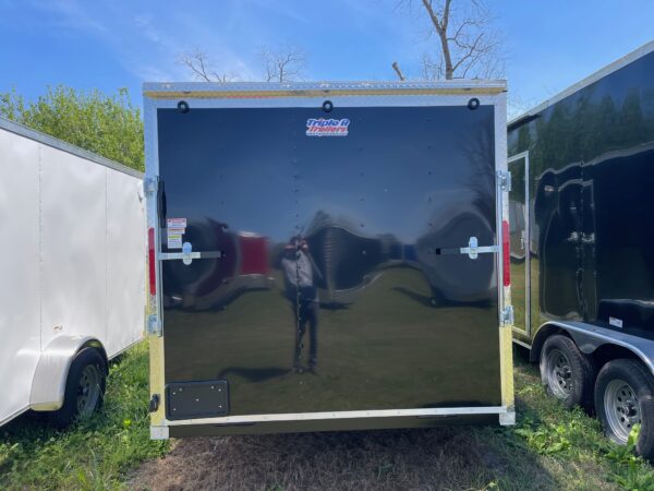 7×14 Tandem Axle – .080 Poly Core – 32” Side Door – 2500# Ramp Door - Image 3