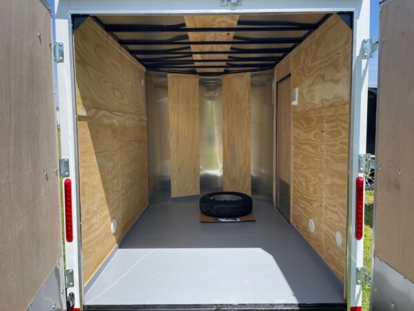 6×8 Single Axle – Rounded V-nose - Side Door – Double Rear Doors - Image 4