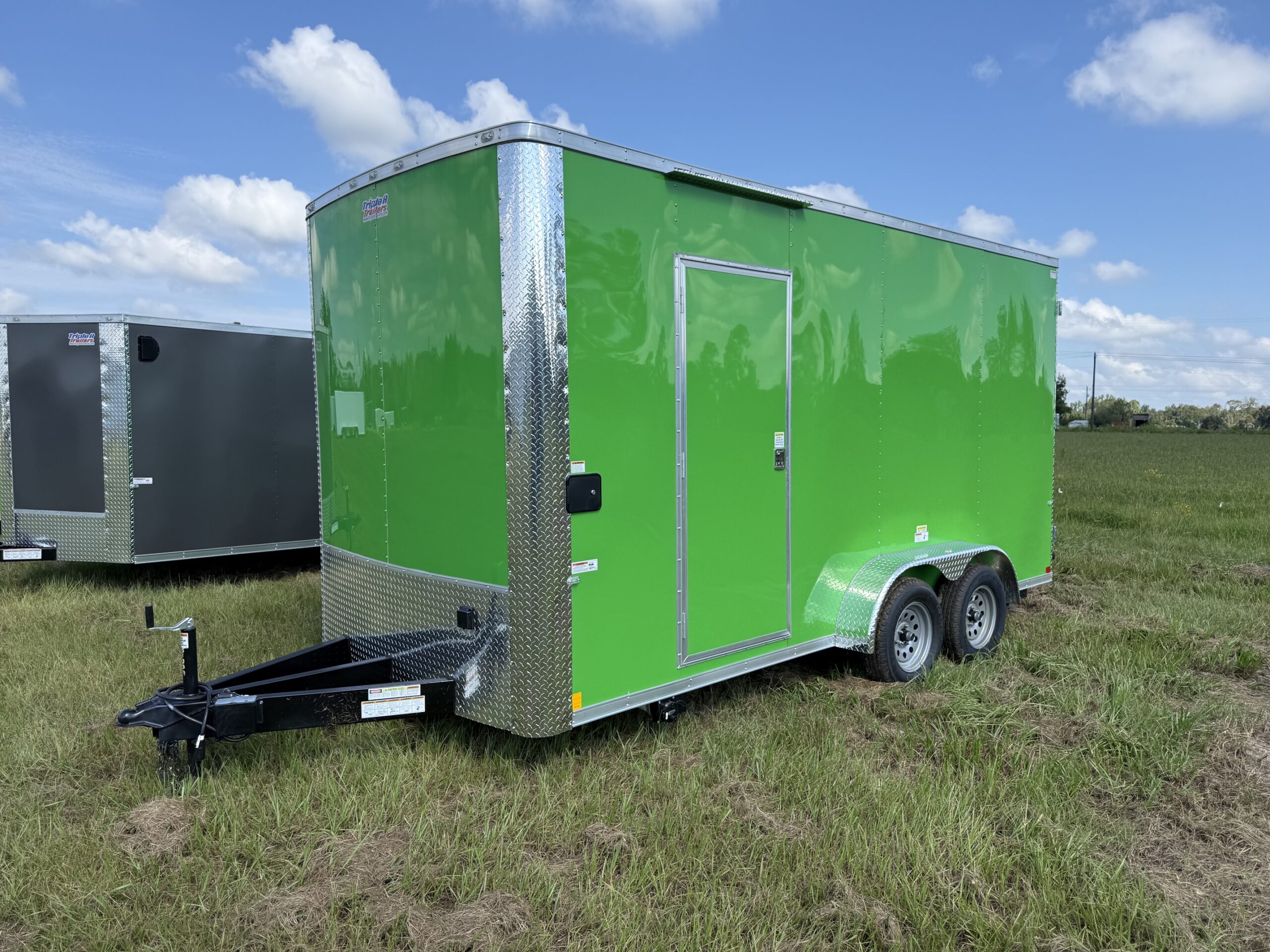 7×16 Tandem Axle – Finished interior – Electrical – Sink Package – A/C - Image 2