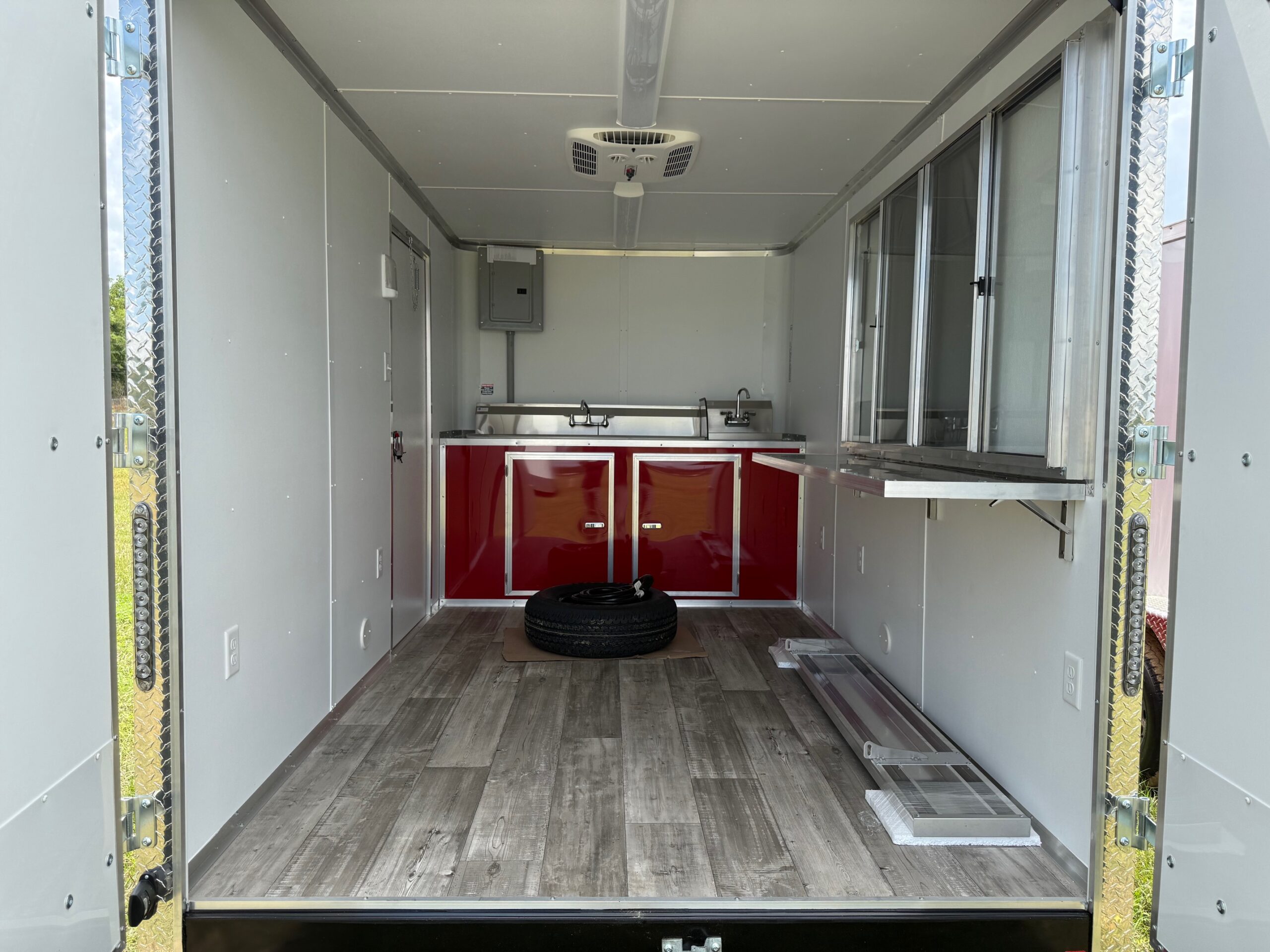 7×12 Single Axle Concession Trailer- Sink Package – Finished Interior – 7 Foot Ceiling – 13,500 BTU A/C - Image 4