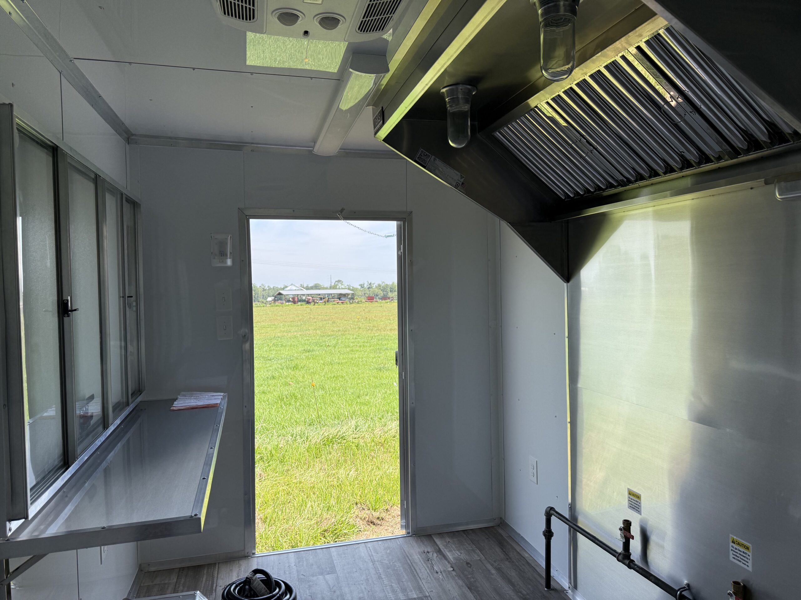7×12 Single Axle Concession Trailer – 5′ Hood – Gas Lines – Sink Package – Electrical – White - Image 8