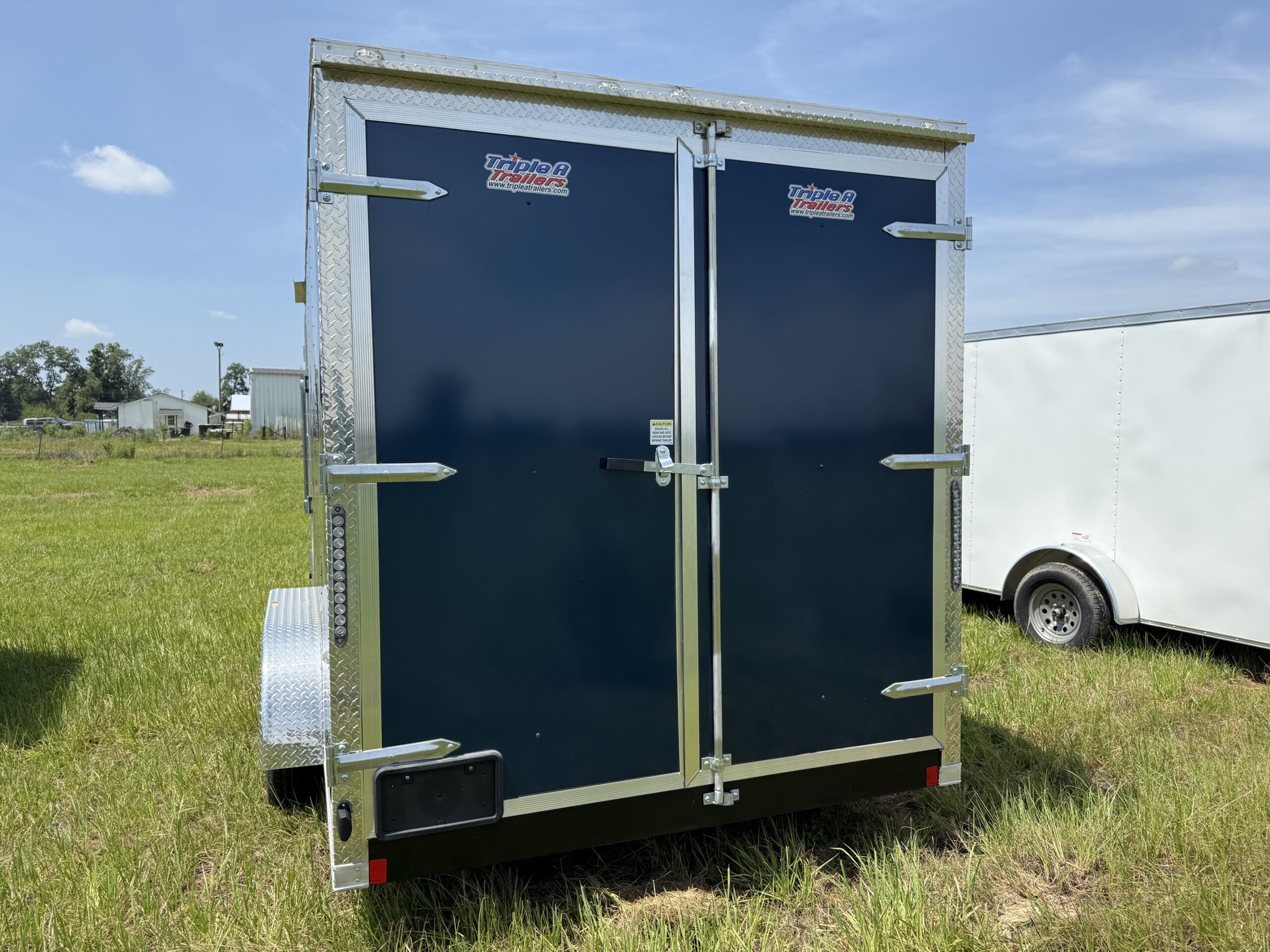 7 x 16 Tandem Concession – Alum Walls & Ceiling – Insulation – 7 Foot Height - Indigo - Image 3