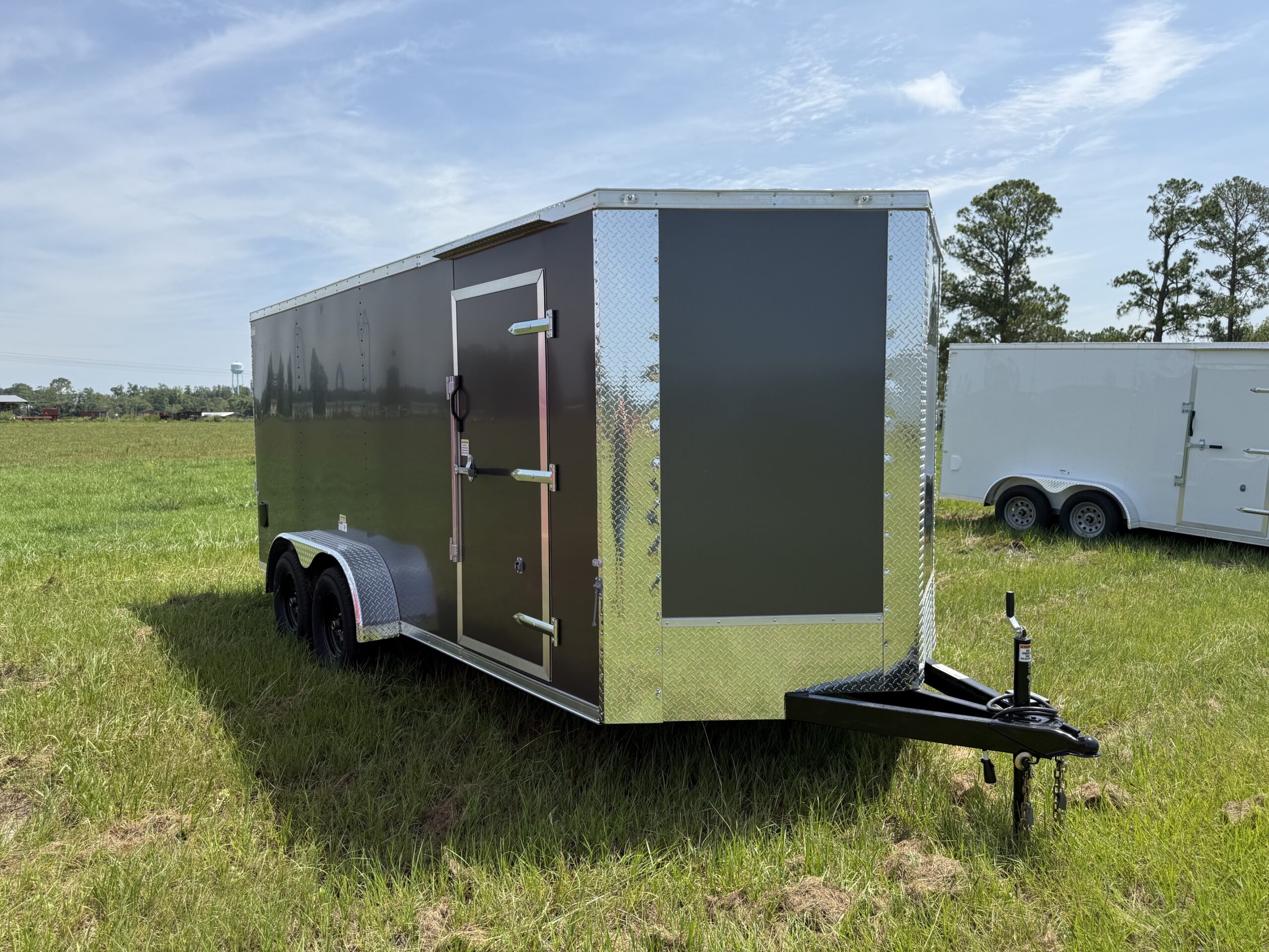 7×16 Tandem Axle Trailer – 16” On Center Floors & Walls – V-nose – Ramp Door – Side Door
