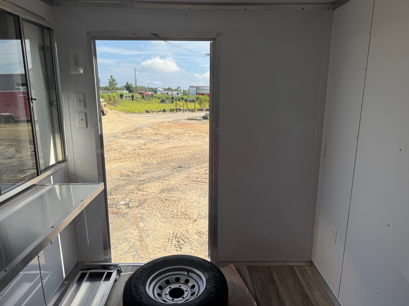 7×14 Single Axle Concession Trailer- Sink Package – Finished Interior – 7 Foot Ceiling – Bathroom Package - Image 6