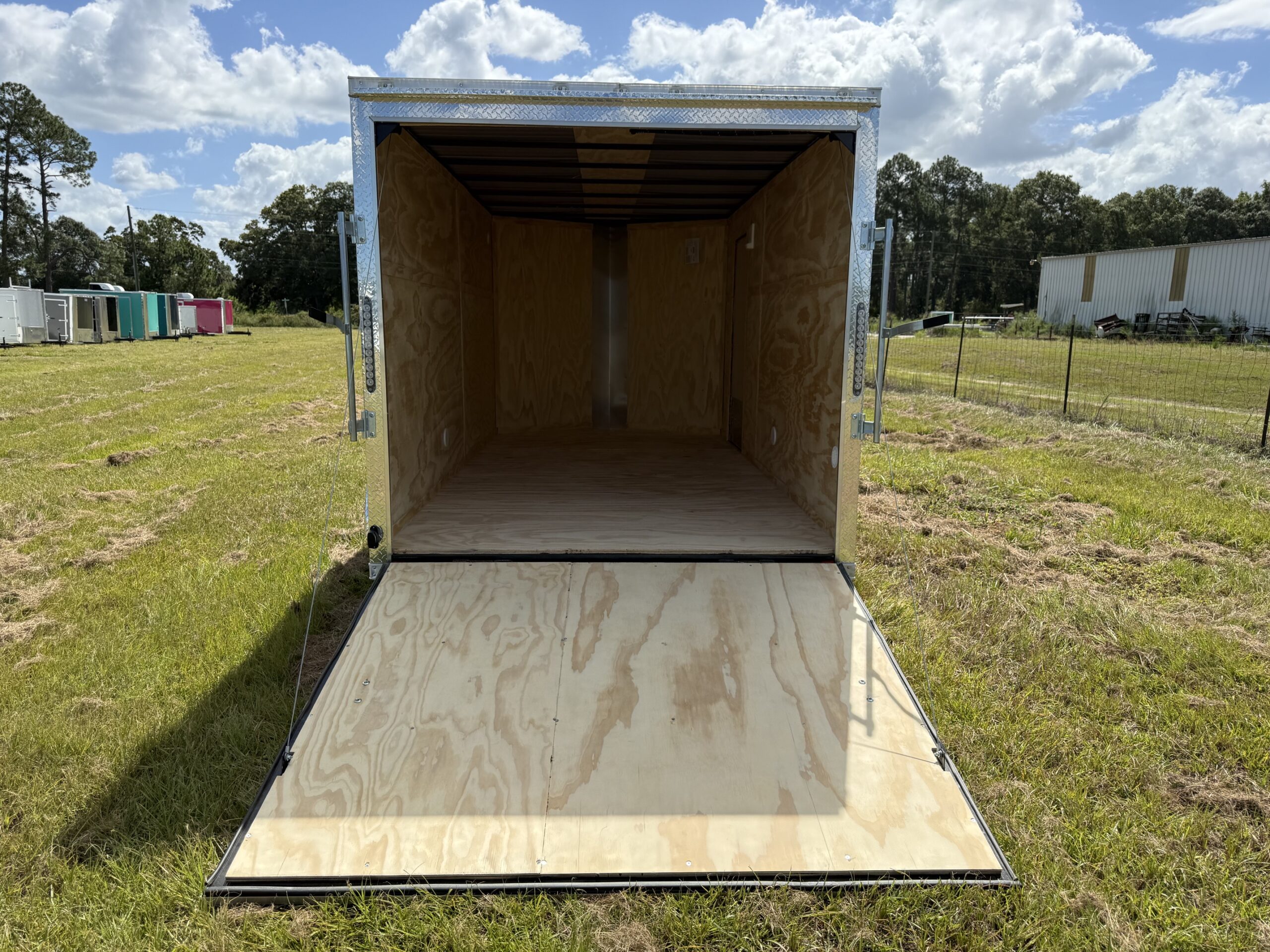 7×14 Tandem Axle Trailer – 16” On Center Floors & Walls – V-nose – Ramp Door – Side Door - Image 4